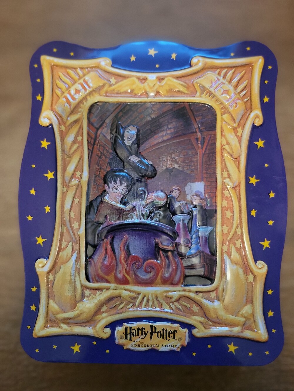 Harry Potter and The Sorcerer's Stone Vintage 2000 Tin Container